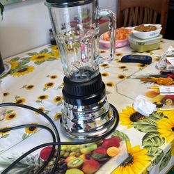 Waring Pro 51BL16 Commercial 2-Speed Electric Chrome Blender 40oz Glass Jar