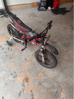 Kids bike. My 7 yo out grew