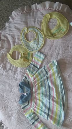 Shirt 6-12 and bibs OS