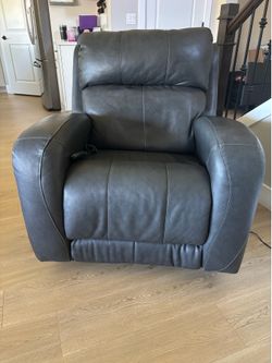 SoCozi Massage/Heat Recliner