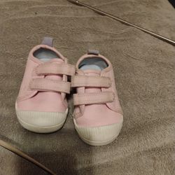 Used Size 4 Baby Shoes $2 Fcfs Serious Buyers Only Local Pickup