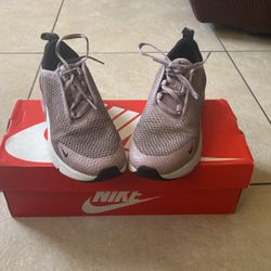 Nike Air Max Size 2 In Kid Size
