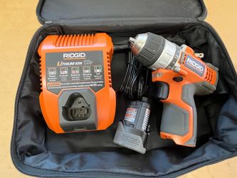 Ridgid R82007 - 3/8 Inch Cordless Drill Driver