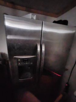 Samsung Fridge $400 Obo