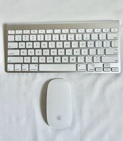 Apple Authentic OEM Bluetooth Wireless Battery Keyboard A1314 & Magic Mouse A1296 Clean w/batteries Tested