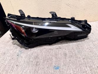 2021 to 2025 LEXUS IS HEADLIGHT RH