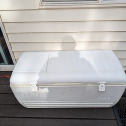 Igloo Cold Spot Cooler 113 Liter
