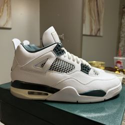 Retro 4 Jordan’s