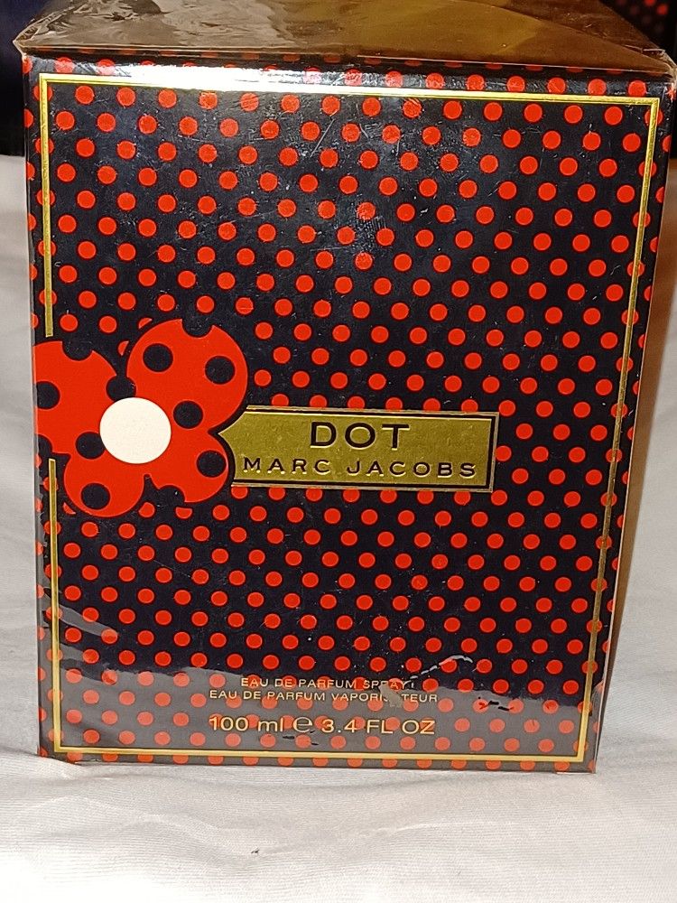Marc Jacobs Dot For Women Eau De Parfum Spray Oz