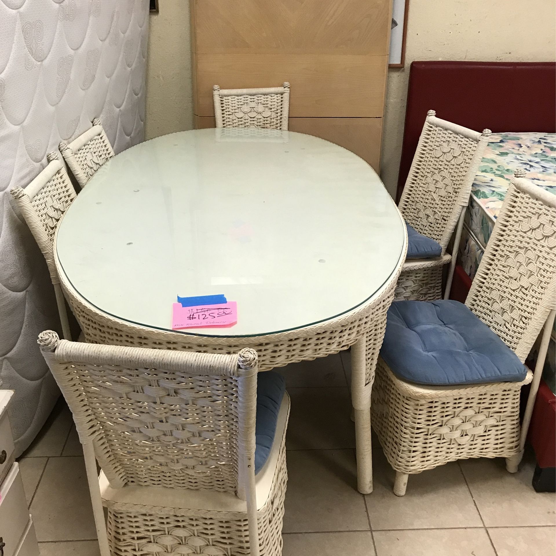 Dining Room Table With 6 Chairs