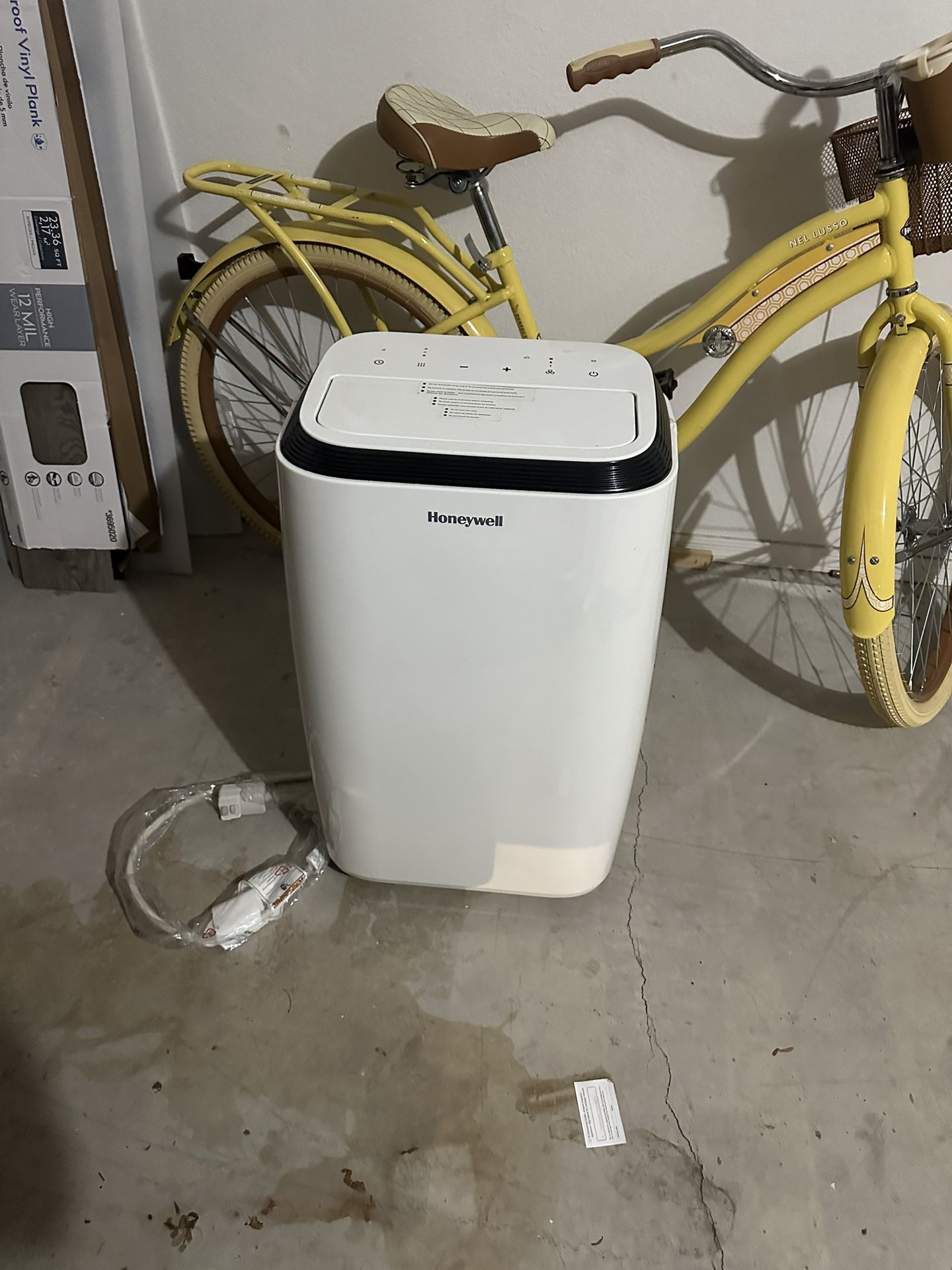 Honeywell Portable AC Unit 13000BTU