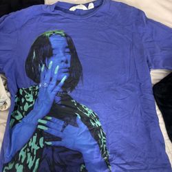 Billie eilish H&M t shirt 