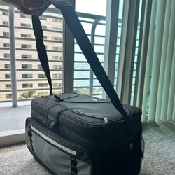 AZ Pro Zipperless Coldlok (cooling Bag)