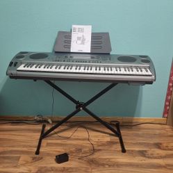 Electric Piano Casio WK 1630 General Midi 
