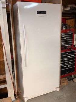 Freezer - White