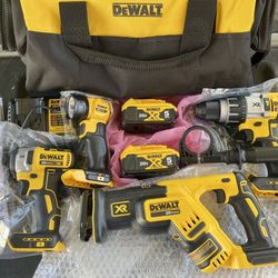 Dewalt 4-Tool 2-Battery Combo Kit.