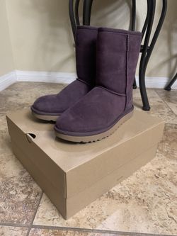 UGGs