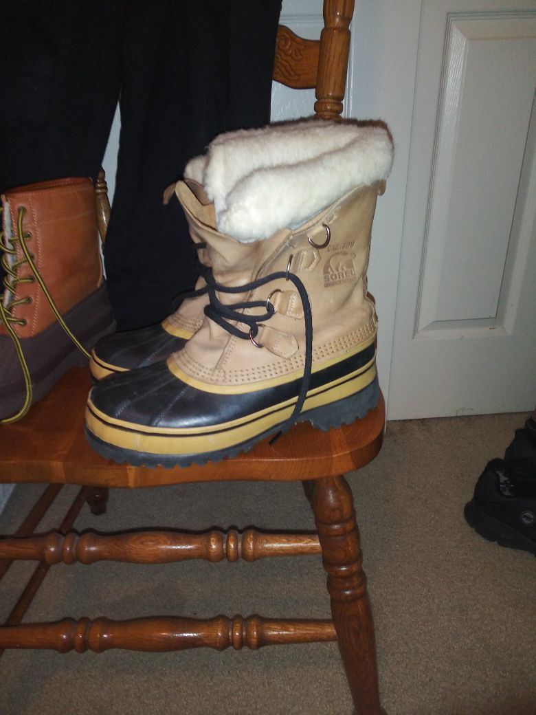 Sorel Boots Mens Size 8- NICE!!!!