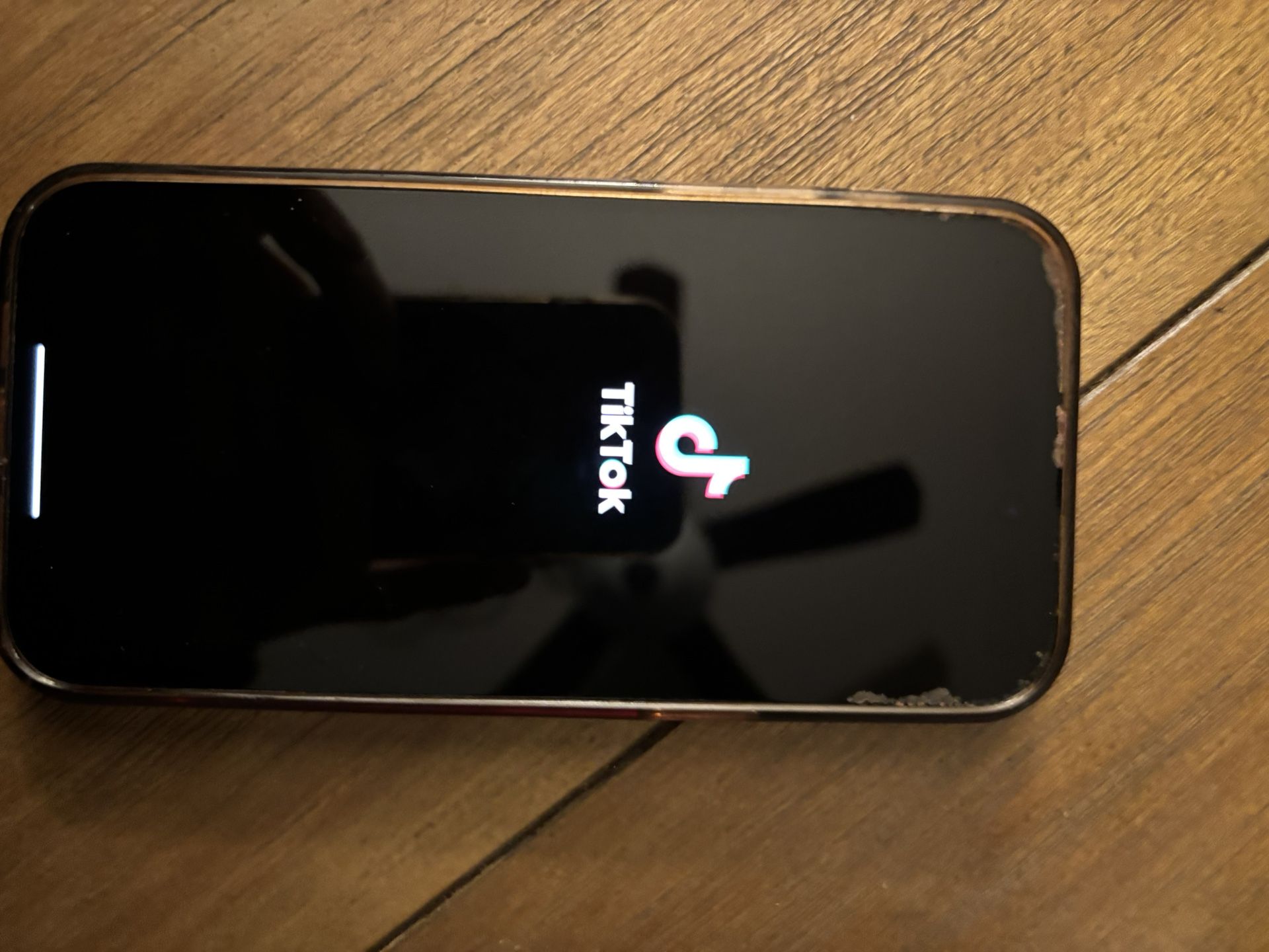 iPhone 14 ProMax 512G w/Tiktok & CapCut Installed Exell. Cond. always cased, screen and camera protector At&T carrier.