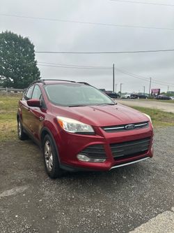 2014 Ford Escape SE 4WD- Loaded