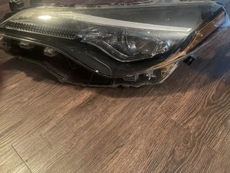 Toyota Corolla 2014/2016 Headlight Left OEM