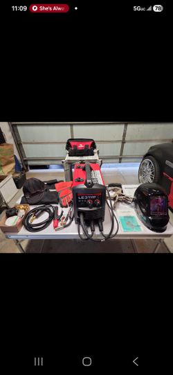 Lincoln LE 31MP Welding Starter Kit.