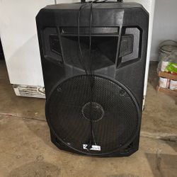 Portable Chargeable, Wired Speaker/amplifier , Extra Base Light Feature