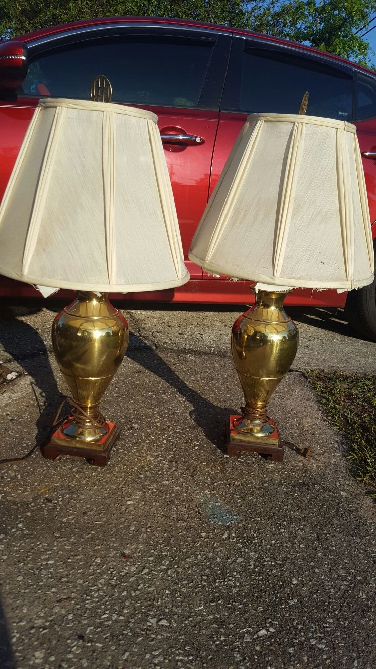 $10 brass lamps pick up only