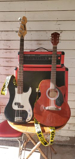 Bass amp &guitar and bass