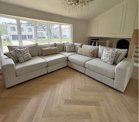 5 Piece sectional sofa - Raymour and Flanagan
