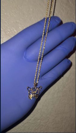 14k Gold Butterfly Pendant + Chain 🦋🦋
