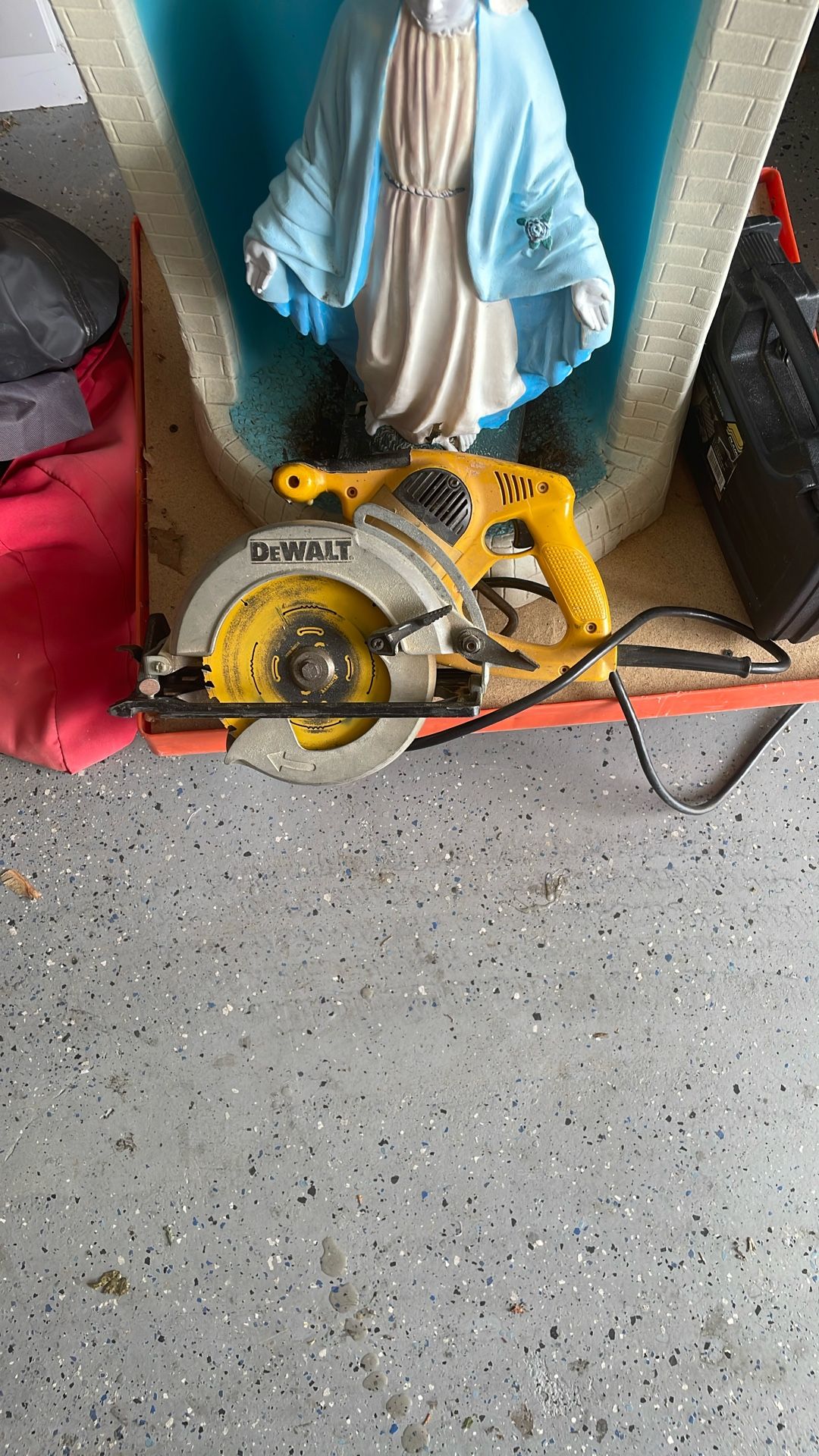 Dewalt Corded Circular Saw