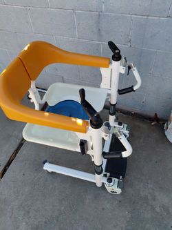 Transfer chair