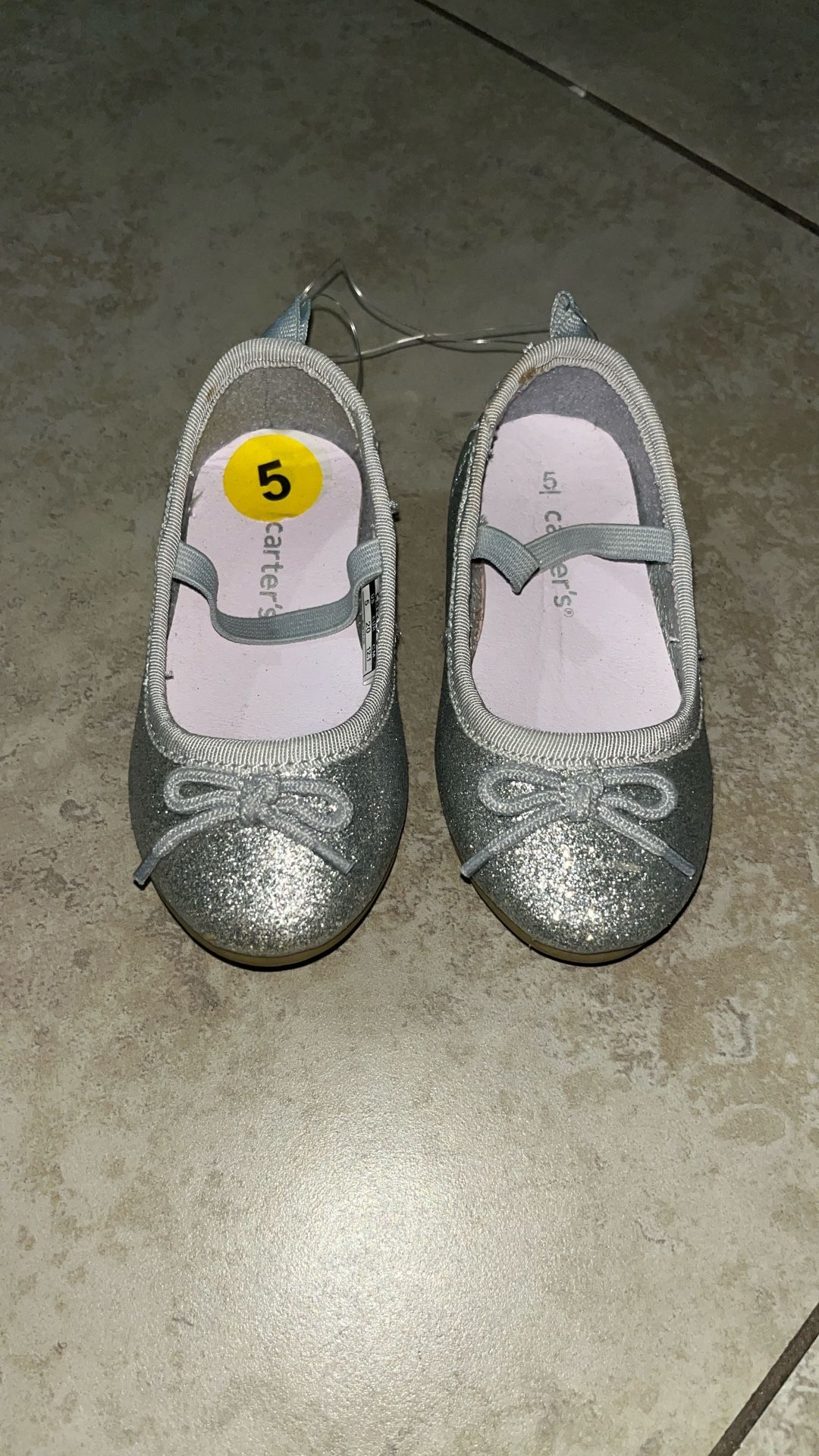 Carter’s Toddler Girl’s Silver Shoes / Flats, Size 5