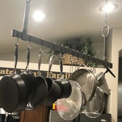 Pot rack