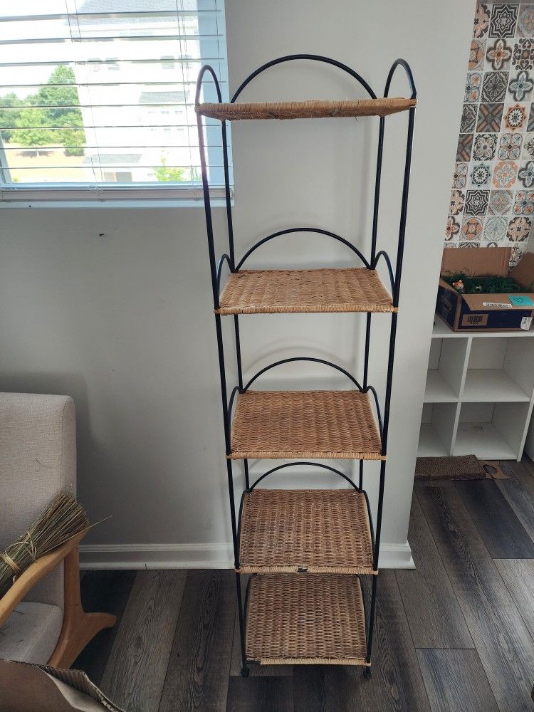 Boho Wicker Plant Stand