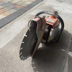 Still Concrete Cutter