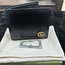 Gucci Wallet 