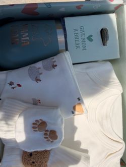 Baby shower or Mother’s Day gift