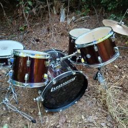 Used Ludwig Drums Set