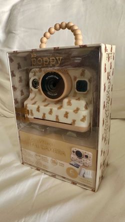 Cute InstaPrint digital camera