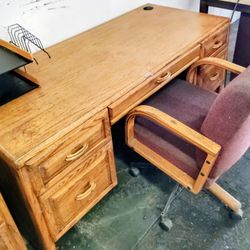 Oak Office Desks