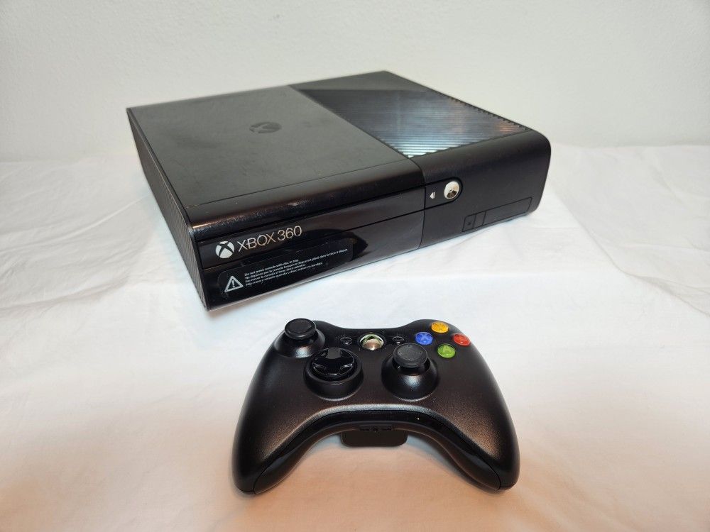 Custom Xbox 360 E With Loaded 2TB Hard Drive 