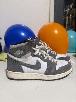 Nike Air Jordan 1 Retro High OG 'Washed Black' sneaker