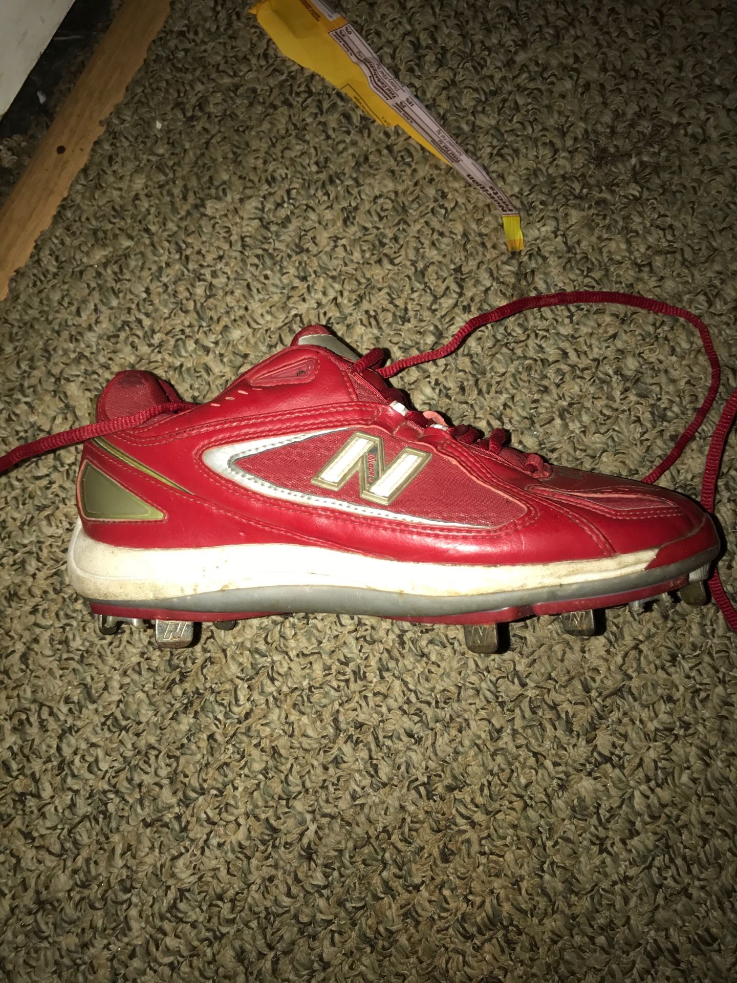 New balance metal cleats size 7