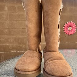 Authentic Ugg  Australia 1873 Bailey Button Triplet Tall Boots Size 9