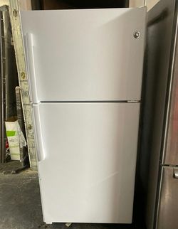 White Top Mount Refrigerator