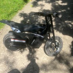 Razor electric dirt bike youth size 8-12 