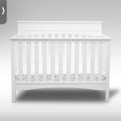 Baby Crib *NEW IN BOX*