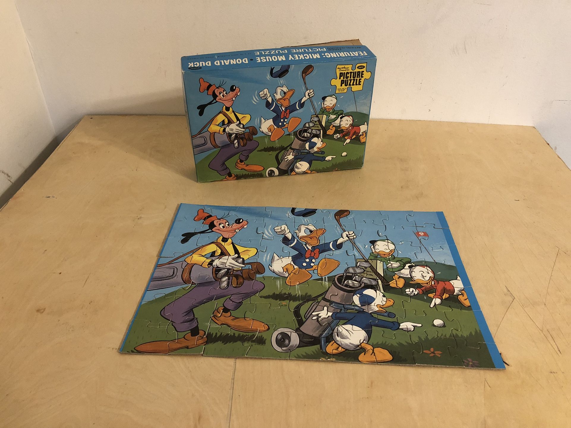Vintage 1960’s Jaymar Walt Disney Character Puzzle Goofy “Pro-Caddy” Complete